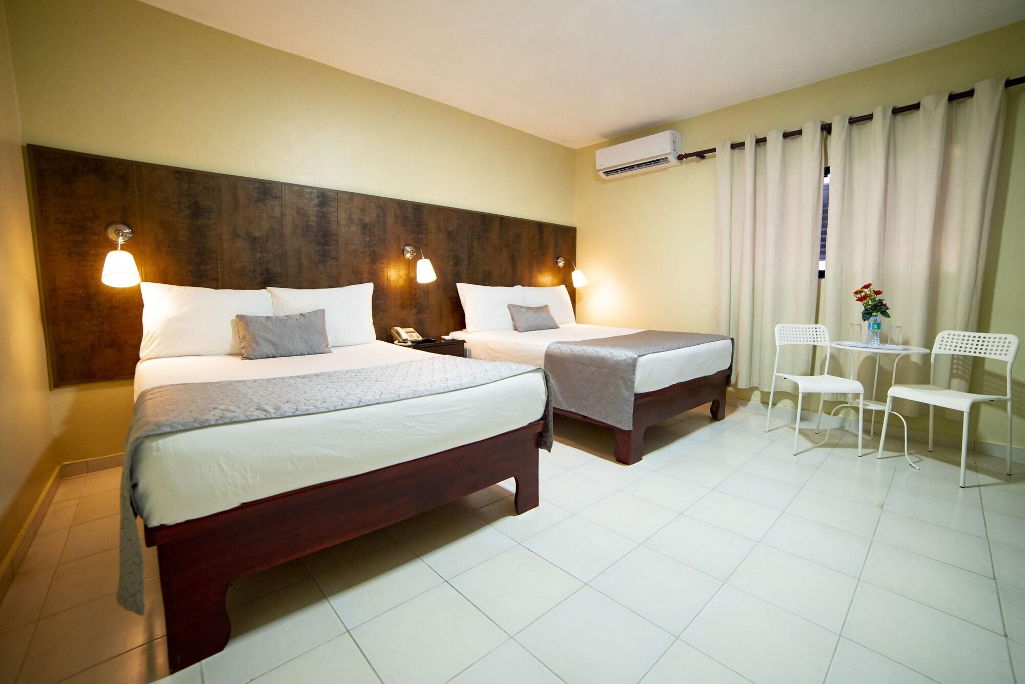 Hotel Real Bella Vista サントドミンゴ エクステリア 写真